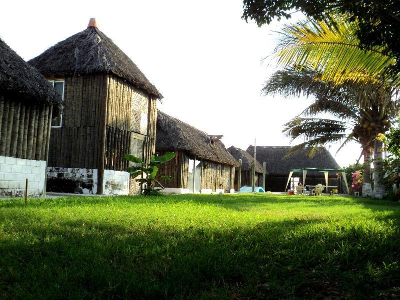 Cabanas Pie De La Cuesta Hotel โกยูกา ภายนอก รูปภาพ