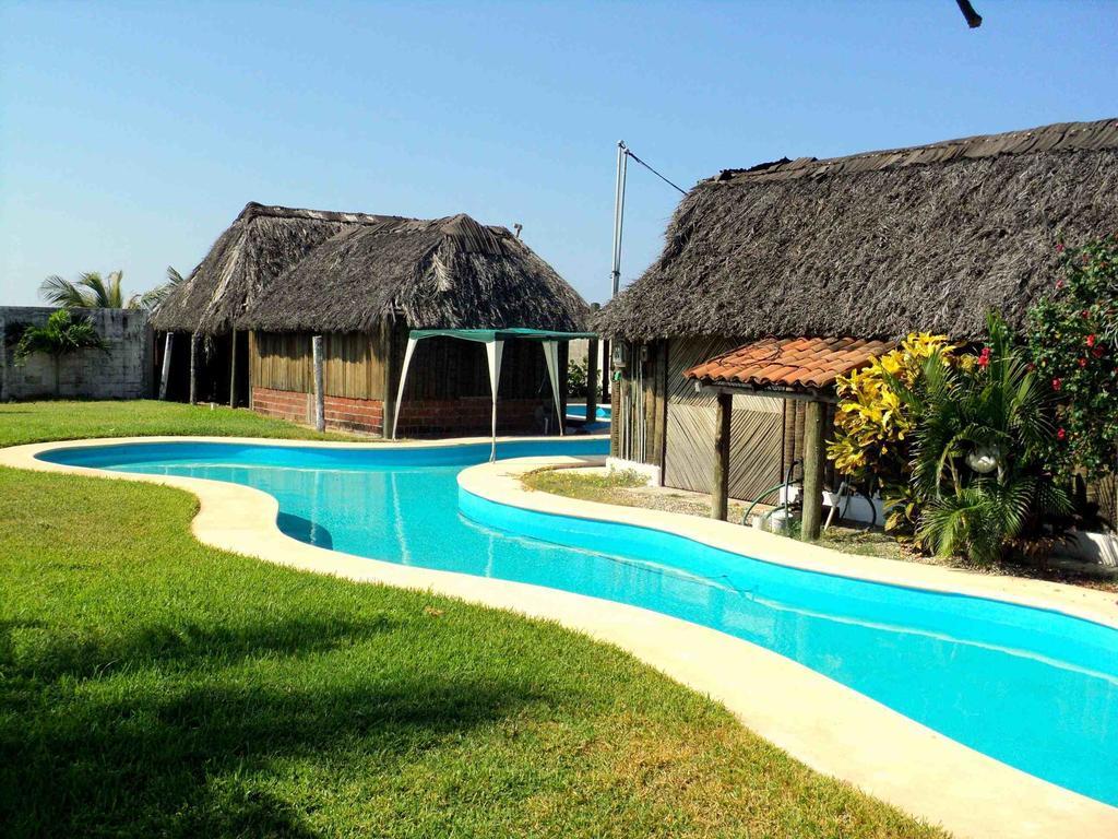 Cabanas Pie De La Cuesta Hotel โกยูกา ภายนอก รูปภาพ