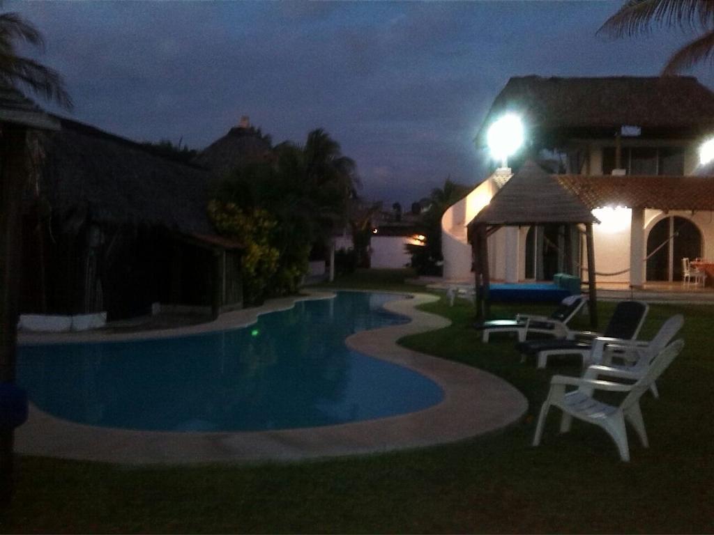 Cabanas Pie De La Cuesta Hotel โกยูกา ภายนอก รูปภาพ